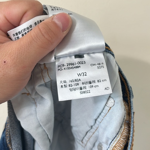 Levi’s Original Fit High-Rise 501 Dark Wash Denim Shorts Size 32 - Picture 11 of 11